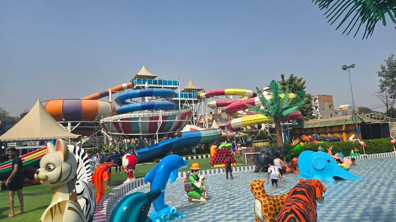 School picnic for junior students At FUN N FOOD VILLAGE